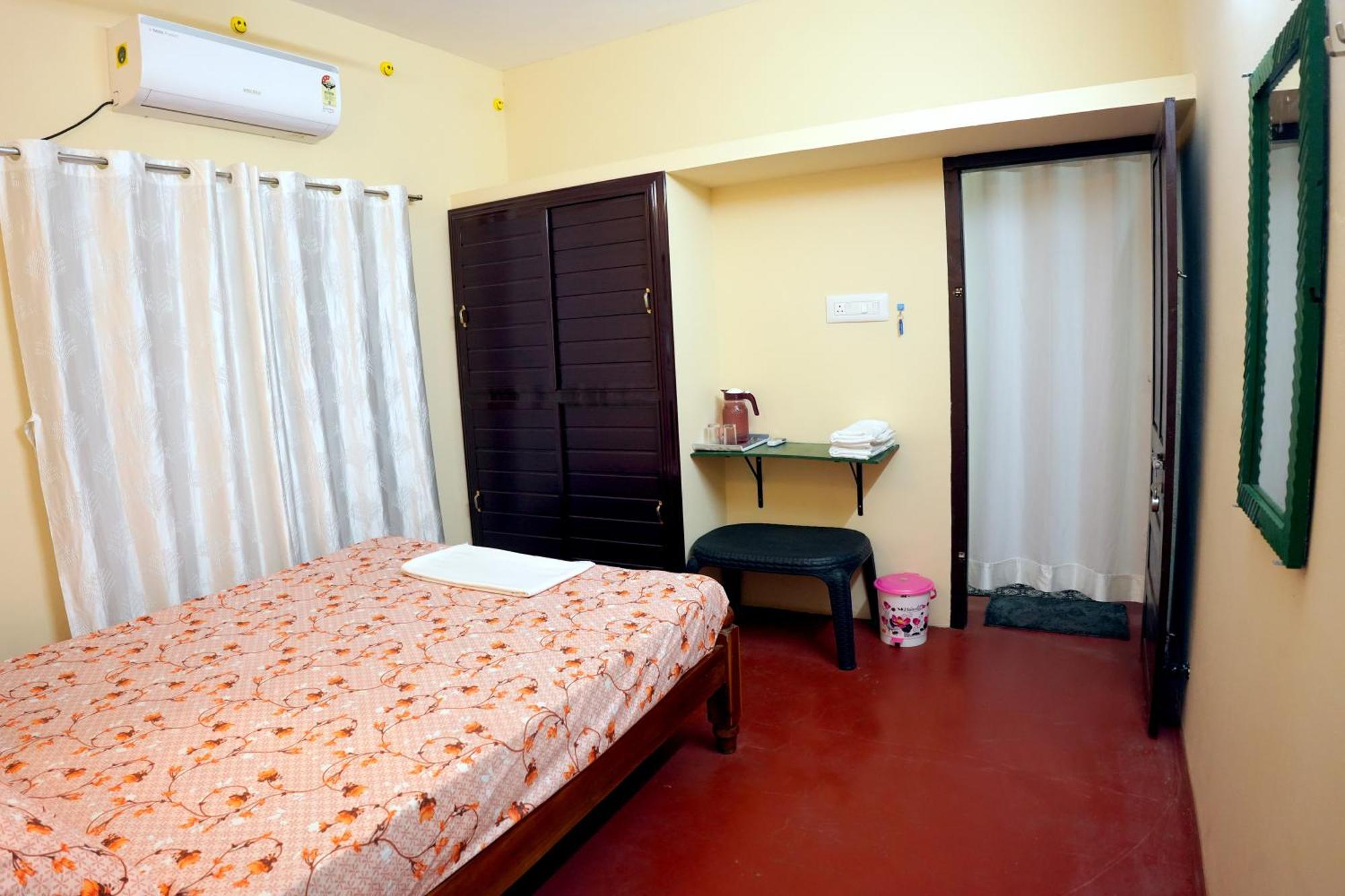 Jeehaa Homestay Alappuzha Luaran gambar