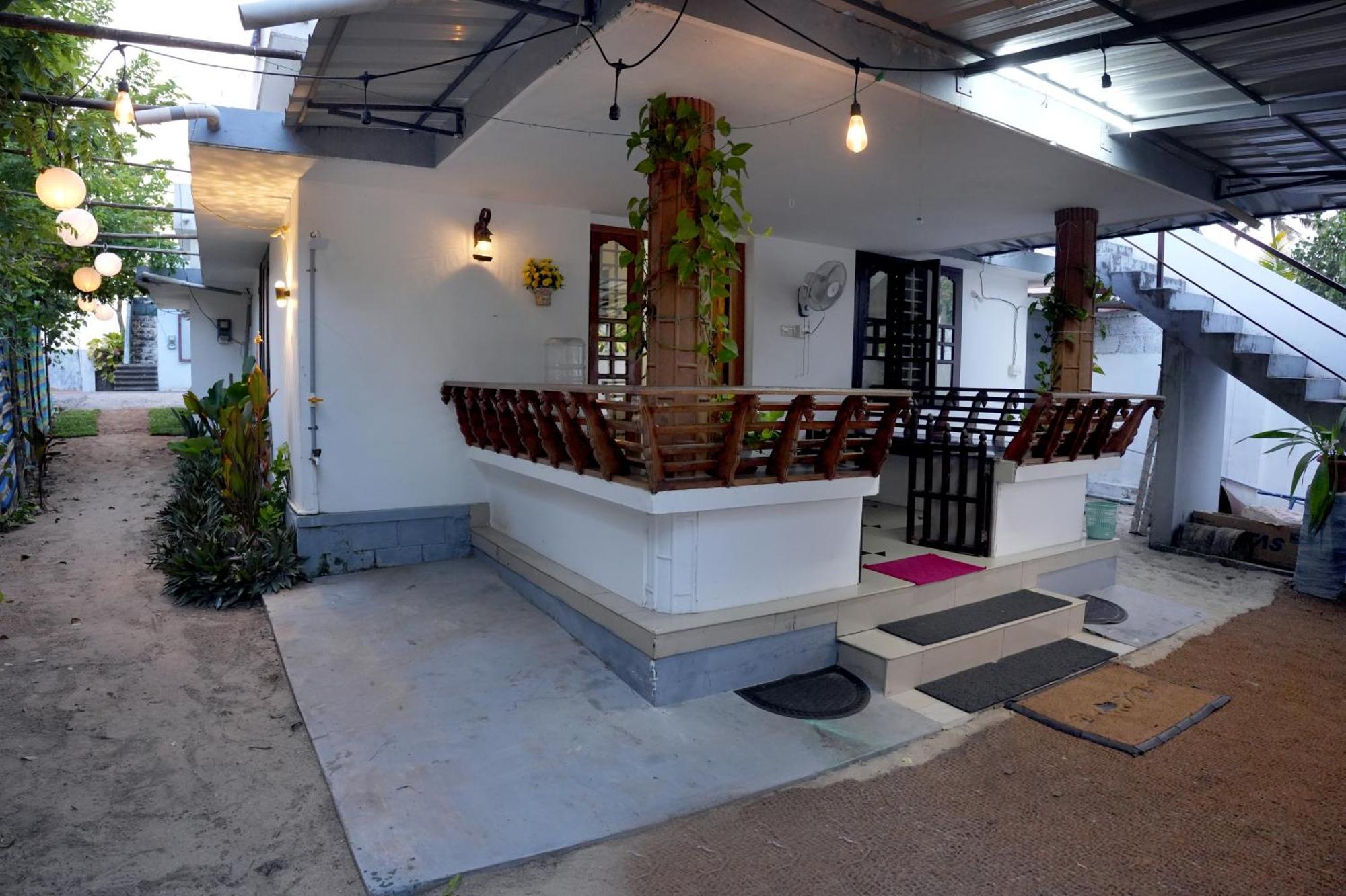 Jeehaa Homestay Alappuzha Luaran gambar
