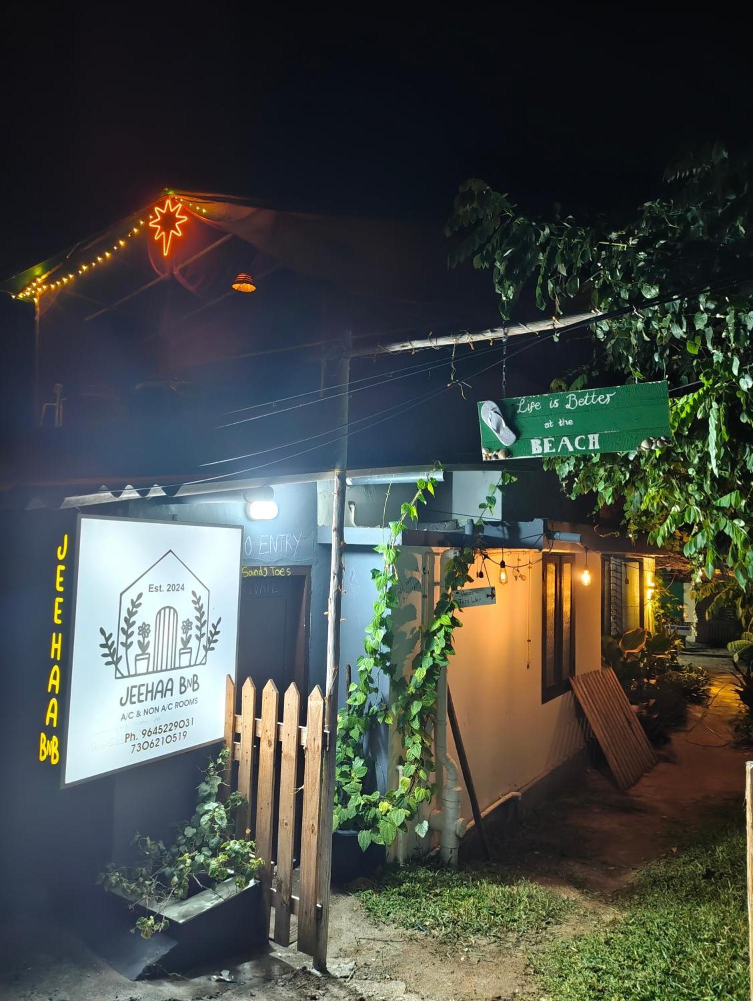 Jeehaa Homestay Alappuzha Luaran gambar